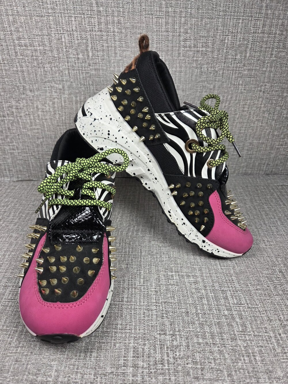 NEW Cape Robbin Spiked Platform Heel Sneakers Animal Print Pink Women's Size 9